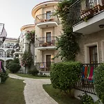 Orcey Hotell 3*